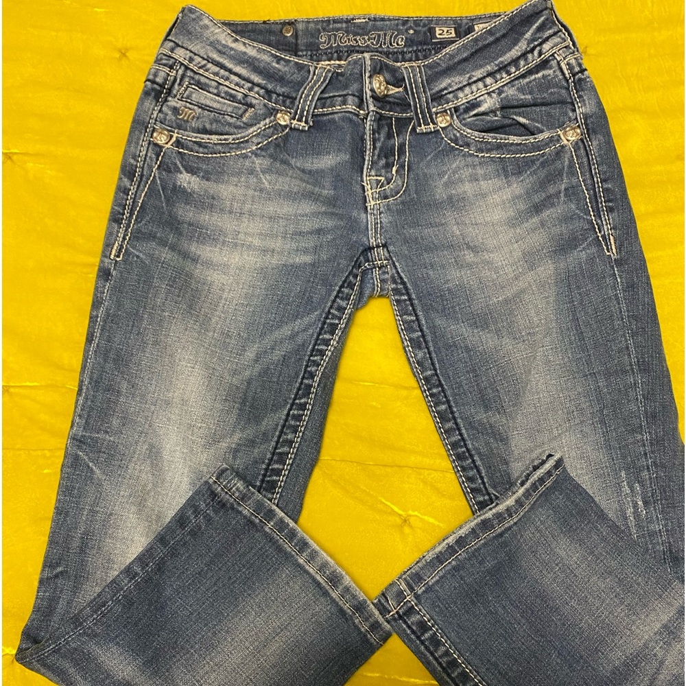Women’s Miss Me Capri Jeans